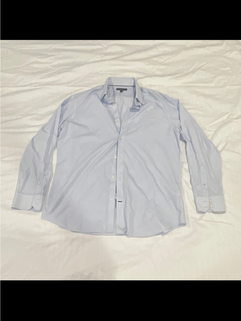 Banana Republic Light Blue Dress Shirt - Subtle Pattern